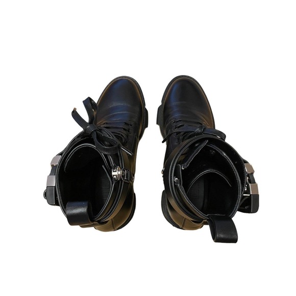 NEW Givenchy Terra 4G Buckle Combat Boot Women Size 10B Lug Sole Black Leather - Picture 8 of 14